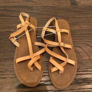 NWOT leather sandals